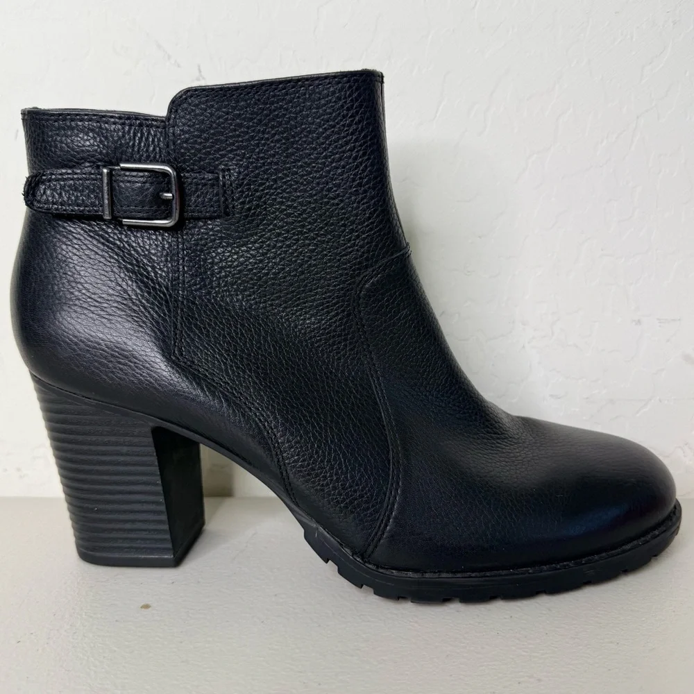 Clarks Verona Gleam Black Pebbled Leather Stacked Block Heel OrthoLite® Size 11